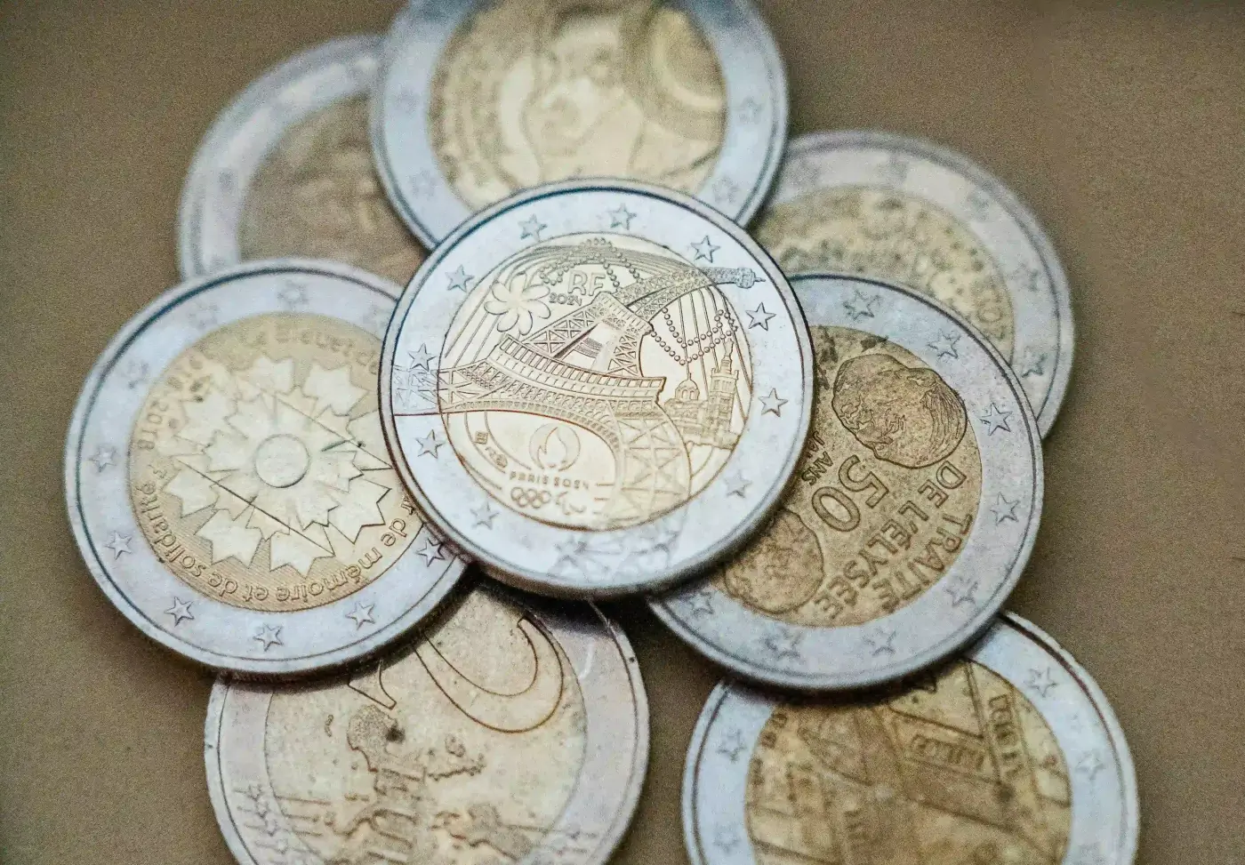 Гадание на трёх монетках